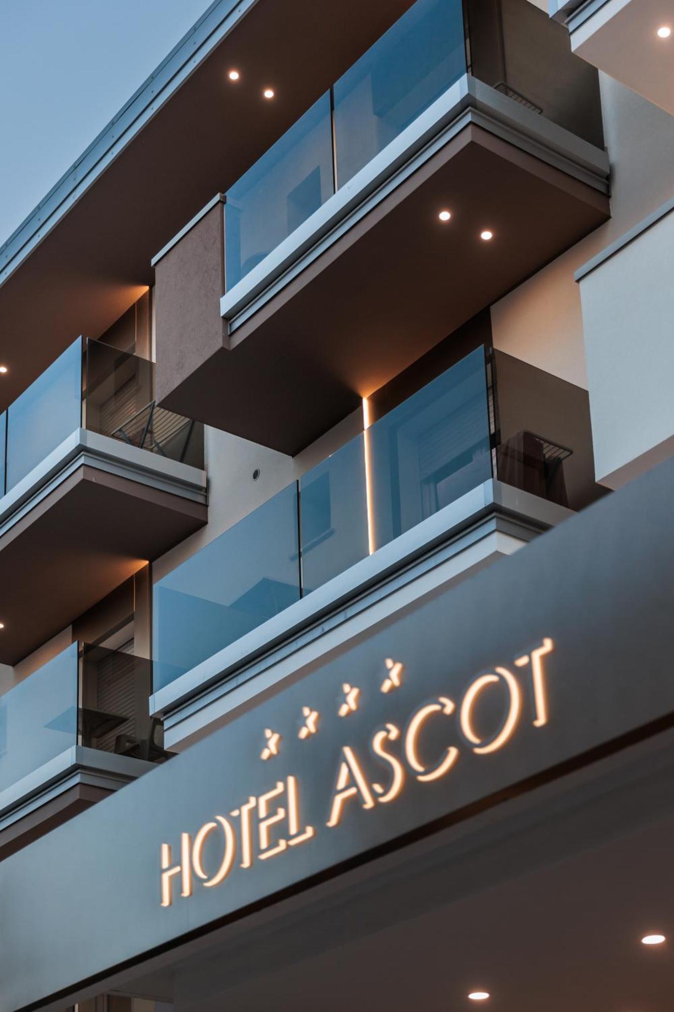 Hotel Ascot Риччоне Екстер'єр фото